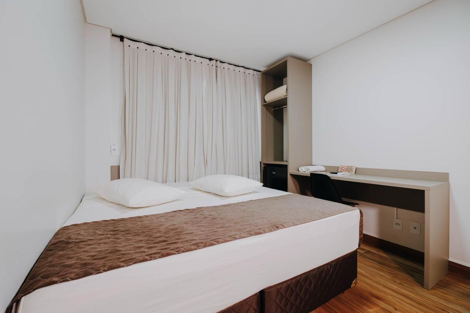 Arca'S Hotel Toledo  Exterior photo